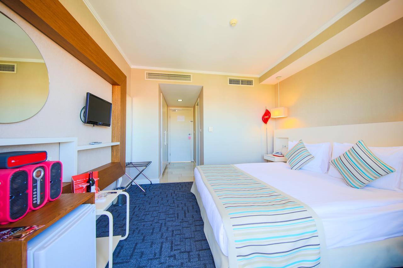 Sisus Hotel Çeşme Kültér fotó
